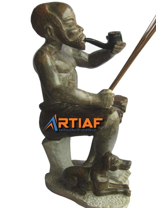 "Le Chef traditionnel" - Sculpture décorative en pierre - Hauteur : 40 cm -  - ARTIAF  LLC