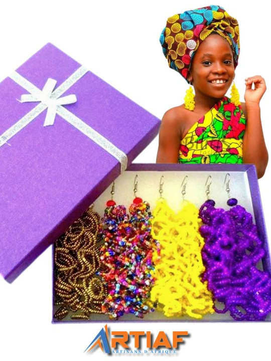 Coffret de Bijoux Africains - Bilitis Fashion - 4 Paires de Boucles d'Oreille pour Femmes & Enfants - Accessoires - ARTIAF  LLC