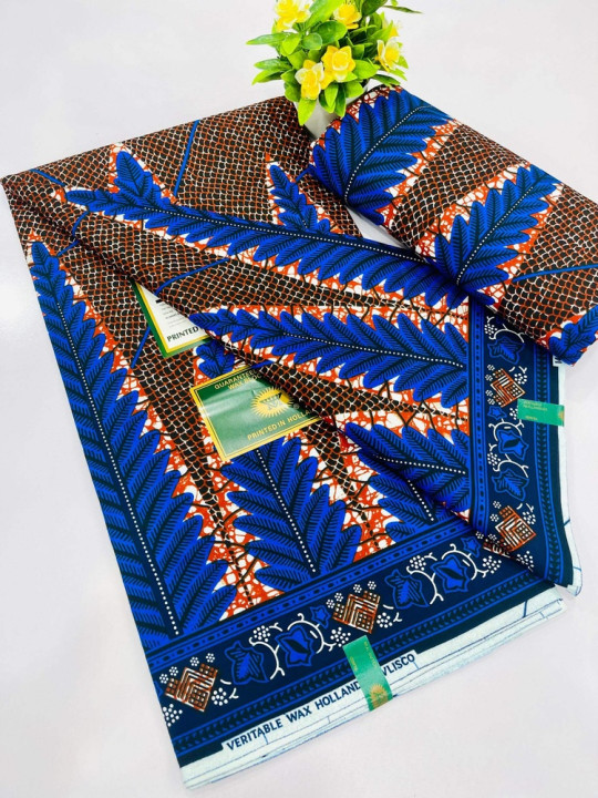 Vlisco Hollandais Fabric - Vlisco - 100% Cotton Wax Hollandais Resistant - 6 Yards - Vlisco - ARTIAF  LLC